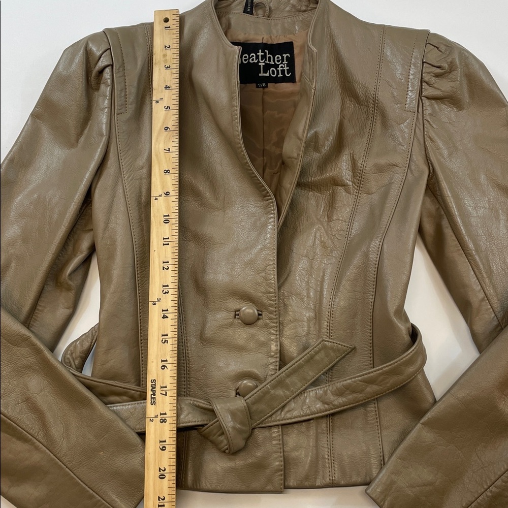 Leather Loft Taupe Genuine Leather Belted Jacket Women’s Sz 7/8 - Picture 3 of 7